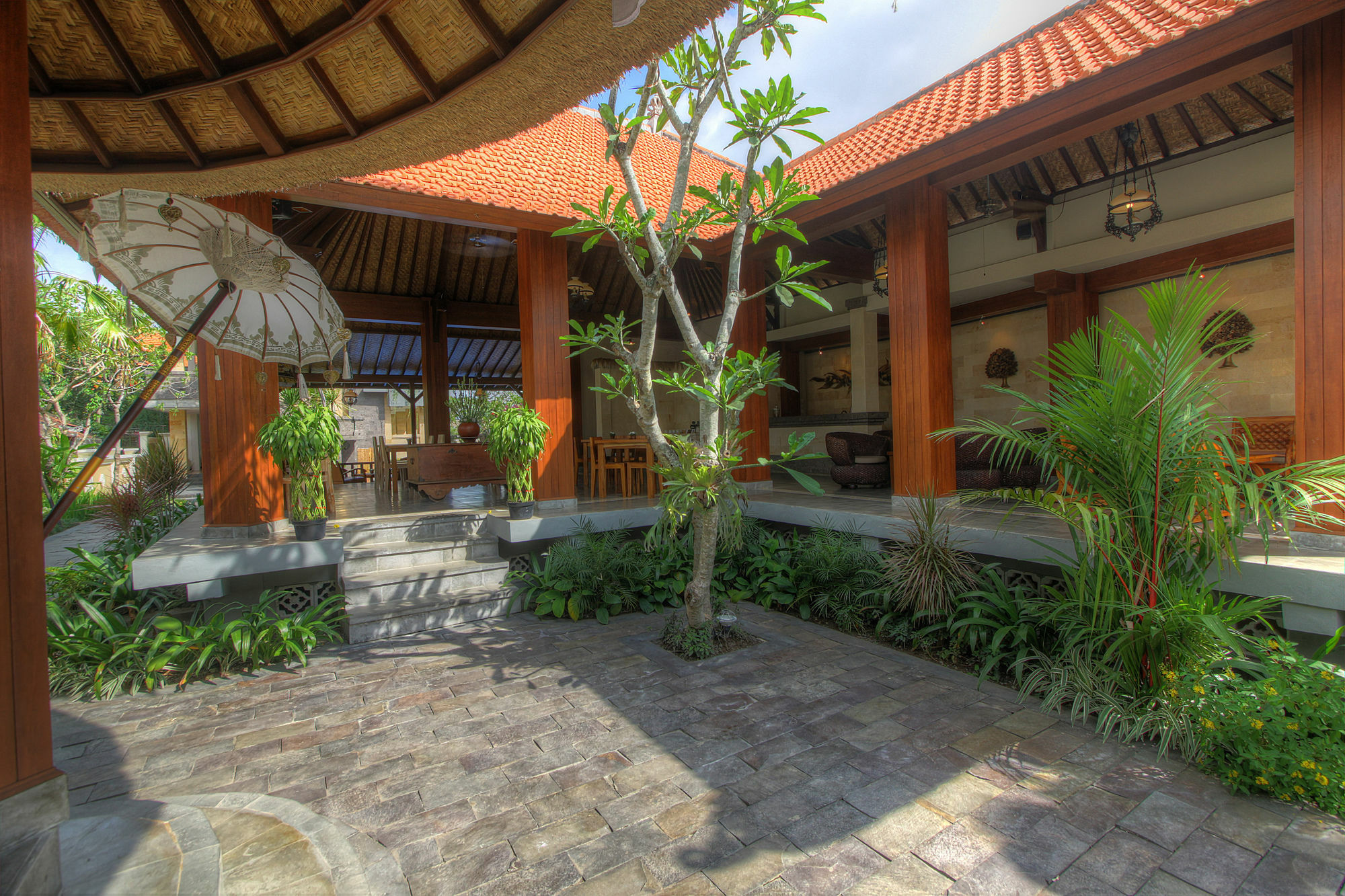 Inata Hotel Monkey Forest Ubud  Exterior photo